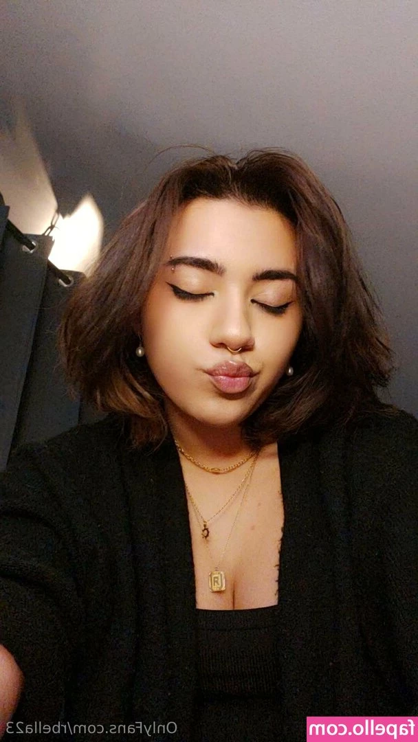rbella23 - wanna run with us?🥰