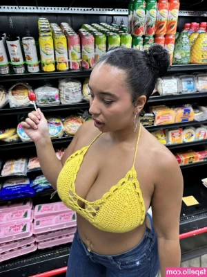 chloecvlogs - Bend me over and eat me out 🤍