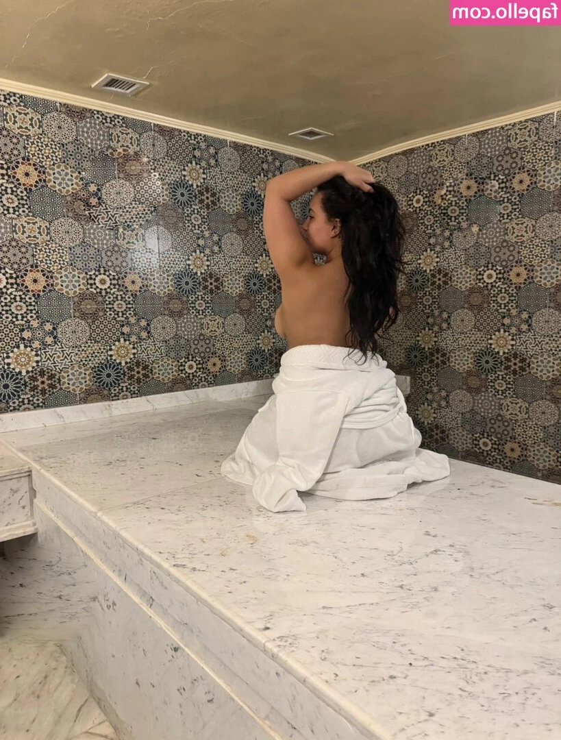 chloecvlogs - Nude 🙃