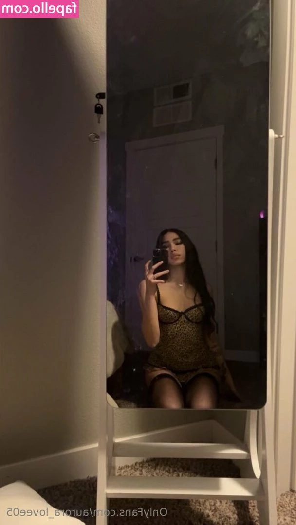 aurora_lovee05 [ aurora-lovee05 ] - Saatoin olla vähän tuhma 😇  ———  I might’ve been a bit