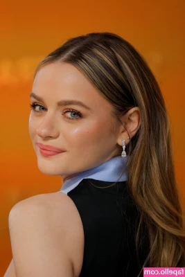 joey_king [ joey-king-1 ] - puppy come to me  https onlyfans com zarafuego