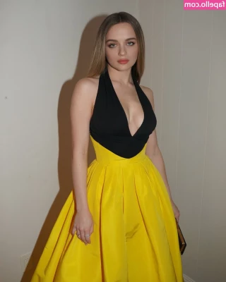 joey_king [ joey-king-1 ] - Celebrating 100 Fans on Onlyfans   Thank you all and have a happy
