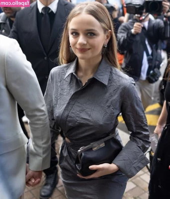 joey_king [ joey-king-1 ] - Y si me coges y luego te cojo