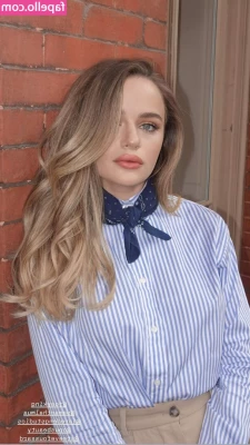 joey_king [ joey-king-1 ] - Who s taking me to bed