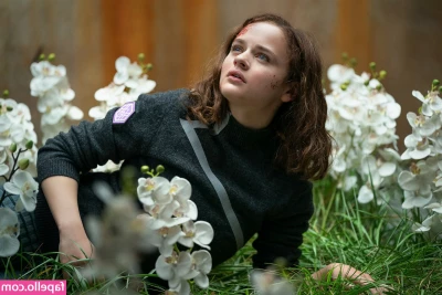 joey_king [ joey-king-1 ] - You can get my pussy wet easily when you touch my clit. 👄💦