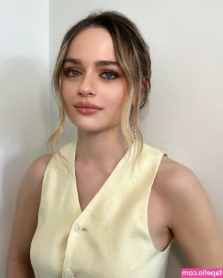 joey_king [ joey-king-1 ] - Vou fazer um ao vivo toda semana  de madruga num dia de semana  bom