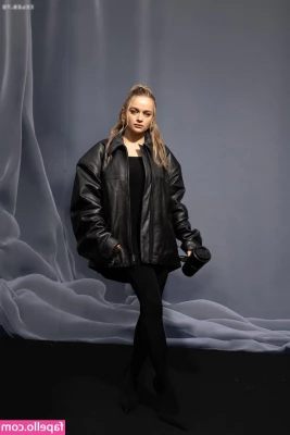 joey_king [ joey-king-1 ] - Valeiacxxx_ X Rollingstoneacee LOVES WHEN I CREAM HIS DICK