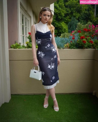 joey_king [ joey-king-1 ] - Stream started at 01 25 2024 09 34 am