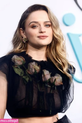 joey_king [ joey-king-1 ] - Save a Horse Ride a Cowboy
