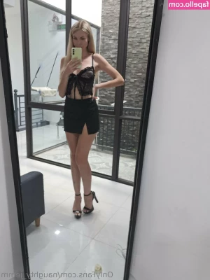 naughty_jemm [ naughty-jemm ] - Banho gostoso pra relaxar amores, como vocês estão?