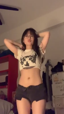_Jia.wen [ jia-wen ] - MILF by day, Kitty by night 😼