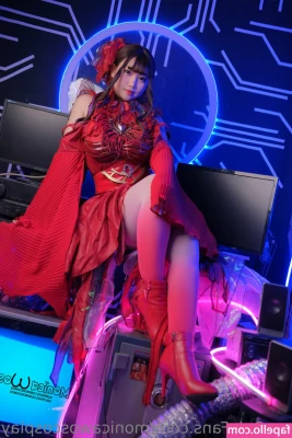 monicawoscosplay - check your messages 🍓   & like + comment + tip my recent posts
