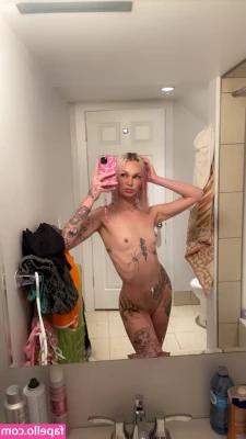 Gtayy STARGIRL [ gtayy-stargirl ] - So tell me babe  What would you like to see next