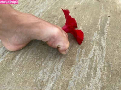 missmatriarch - testing out my new thrusting vibrator dildo, it gets my pwussy so wet