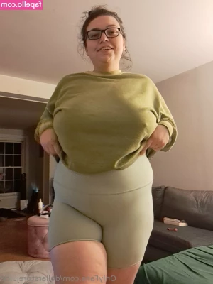 dollarstorejuice - Everyone enjoys some booty pics🖤🍑