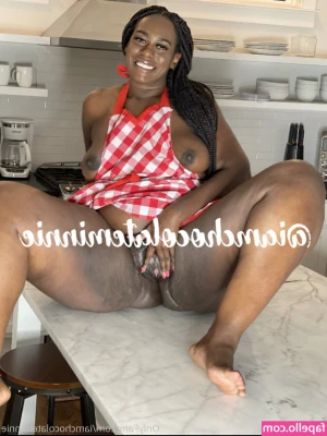 iamchocolateminnie - Little update: I'm going out of town next week Sunday (April