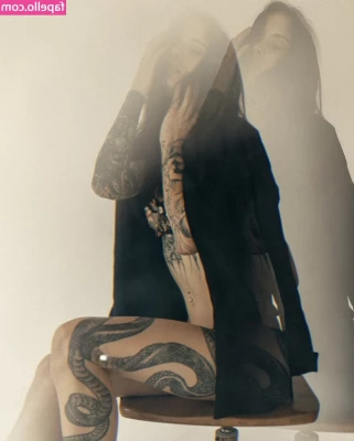 Anny.Ink / _anny.ink_ [ anny-ink-anny-ink ] - My toned body is just waiting for you to have fun with