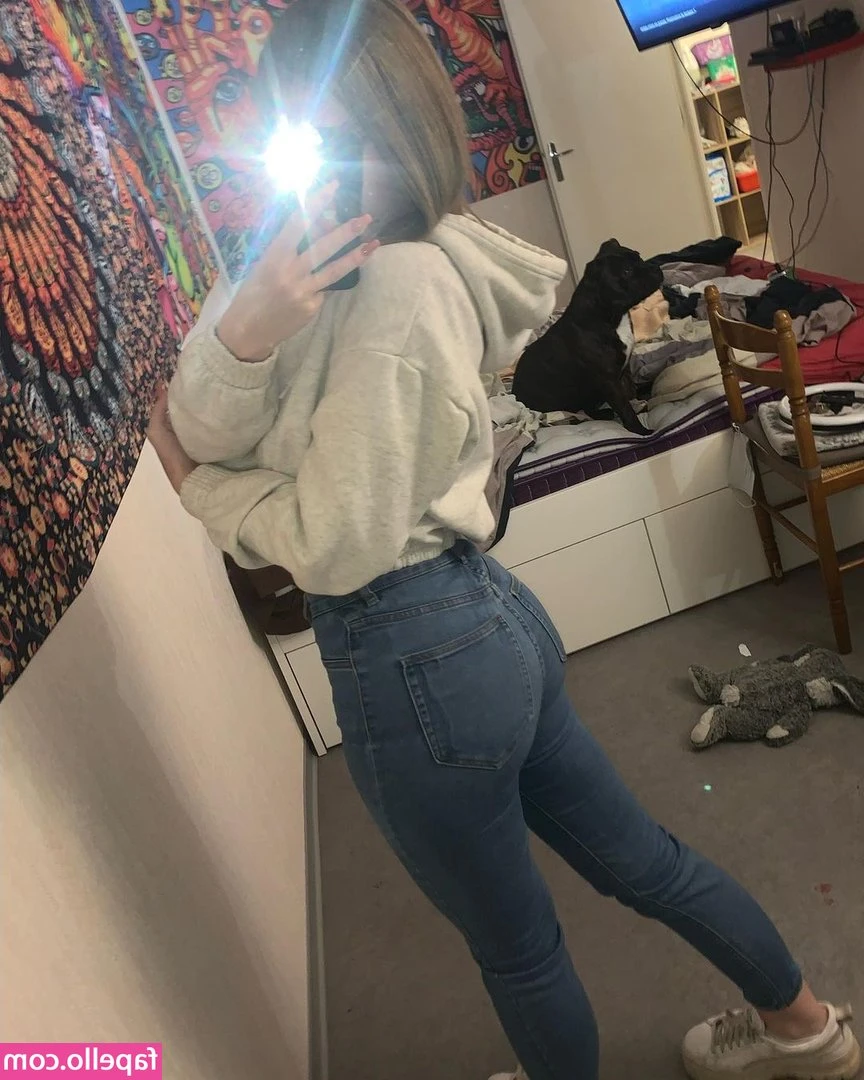 Briyanal - Quick clip of annie riding cock!