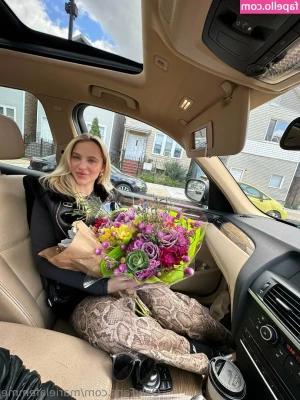 marielivewell - Got horny on the drive to Arizona so decided to fuck this toy in the