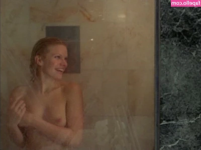 Karen Cliche [ karen-cliche ] - I was so horny before my shower I just couldn t help myself