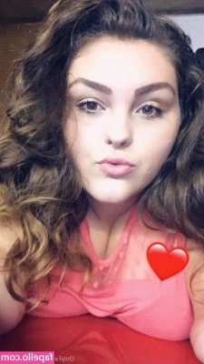 thiccyyy2thicc - Tits out hanging down