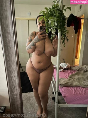 teedoll - 👻🐝’s  Online all night, message me😈