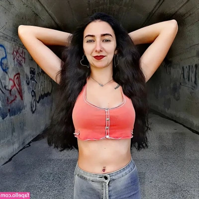 Sofia Morais [ sofia-morais ] - Hey all the reddit people! So I was lucky enough to have a few posts