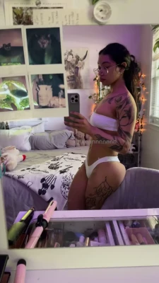 jeannnnnnn - Hey guys im having an early night  but i ll be up early tomorrow