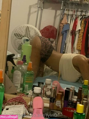grahamcecilio - Message me to buy panties :)