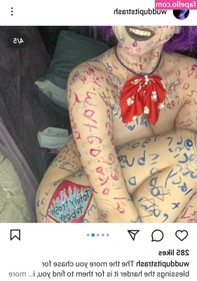 Tottallytrashed - Wanna suck on daddy’s cock, balls and belly?