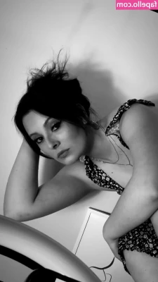 Christina Green [ christina-green-1 ] - Sensualidade avulsa