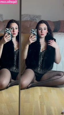 Christina Green [ christina-green-1 ] - My stepson surprised me while I was having time for myself, I almost