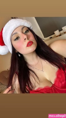 Christina Green [ christina-green-1 ] - Buenos días