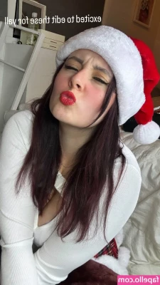 Christina Green [ christina-green-1 ] - Do you like how red love looks on me