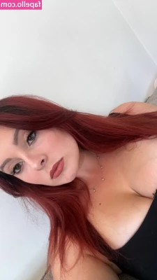 Christina Green [ christina-green-1 ] - I think it’s about time to drop another twerk video 👀 agreed?
