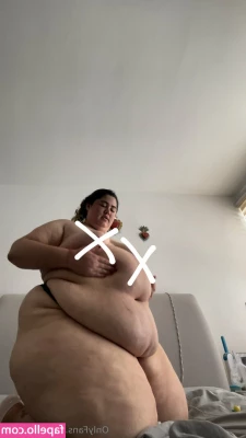 bbw_jazz [ bbw-jazz ] - Slow motion booty shakes