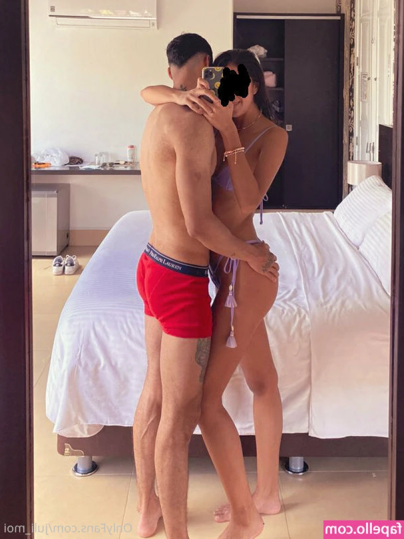juli_moi [ juli-moi ] - Sexting specials tonight!