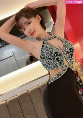 Eimi Fukada [ eimi-fukada ] - THIRSTY THURSDAY  Sexting for next 1 hour   Instand reply to any dms