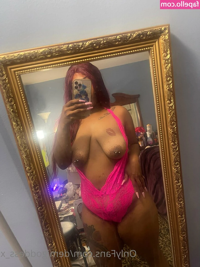 demigoddess_x [ demigoddess-x ] - I’ll post lewds tonight I’m doing the photoshoot today finally-