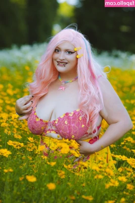 spikezombie - Watch me while I rub the hubby s D all over my nips  Won t want to