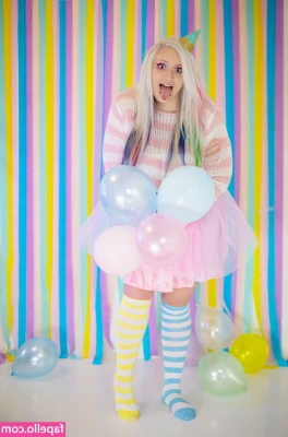 spikezombie - Follow her   sheâ s a total babe ðŸ  and her accounts on sale to