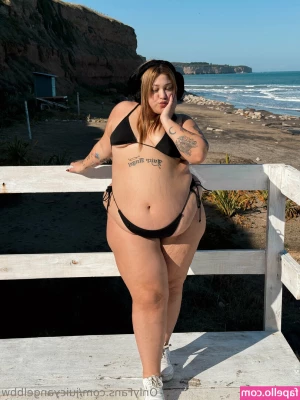 juicyangelbbw - guess what s my favorite color