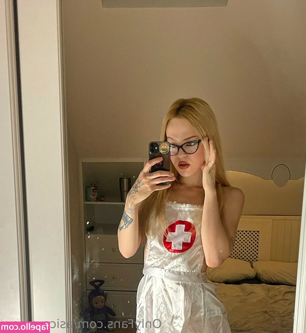 asica.meow [ asica-meow ] - More tits