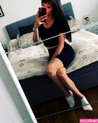 gelliii93_ [ gelliii93 ] - What do u think about my ASS? Do u like it? 😈😈🥰❤️
