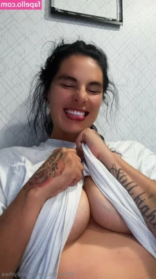 mandyrhea - BTS clips from yesterday’s scene with VRBangers.com 💗