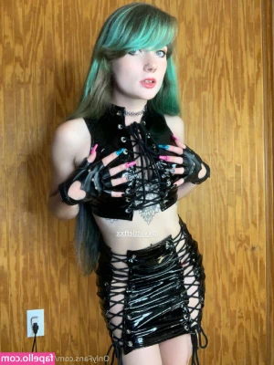 xxlittlefootxx1 - Help me get this pussy wet 💦