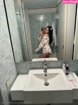 imlily06 - Touch me without using your hands