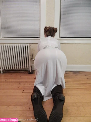 TheFineTrouble - I want to show you how naughty I can be. Ready?