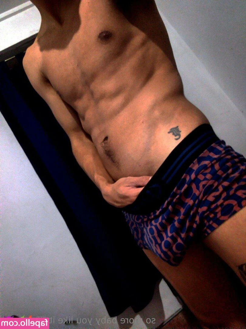 sheylaxxx - Horny.. Hornier.. Horniest ;)