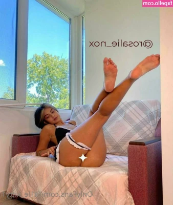 lit1le_kitty1 [ lit1le-kitty1 ] - Good night. I cum before sleep